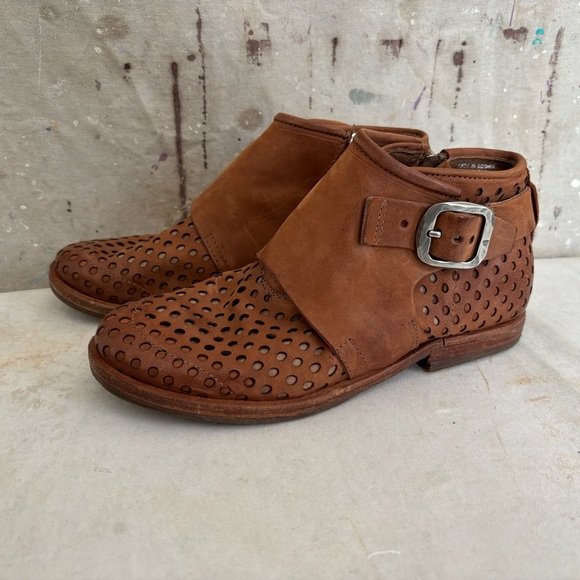 AS98 Zari Zoe Perforated Leather Ankle Boots - Picture 2 of 9